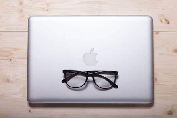 computer with glasses - featured image for article on benefits of open educational resources