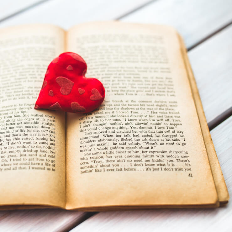 heart on book - motivate summer reading image for blog